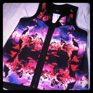 Plus size women’s sleeveless chic tunic